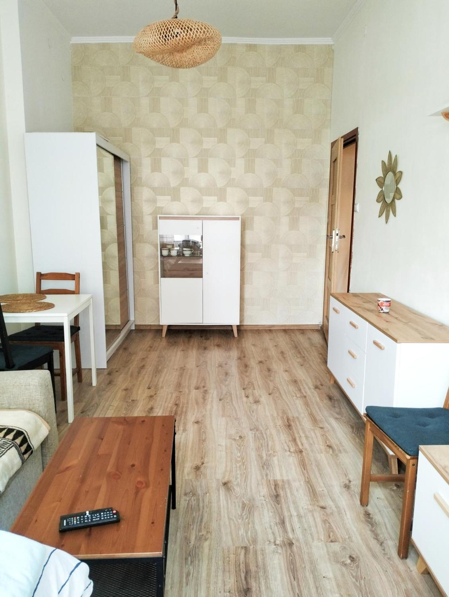 Apartament Night Host Trzebnicka 84 Free Parking